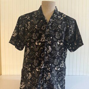 Hawaiian Aloha Akademiks Button Short sleeve Shirt Black and White Men's Large